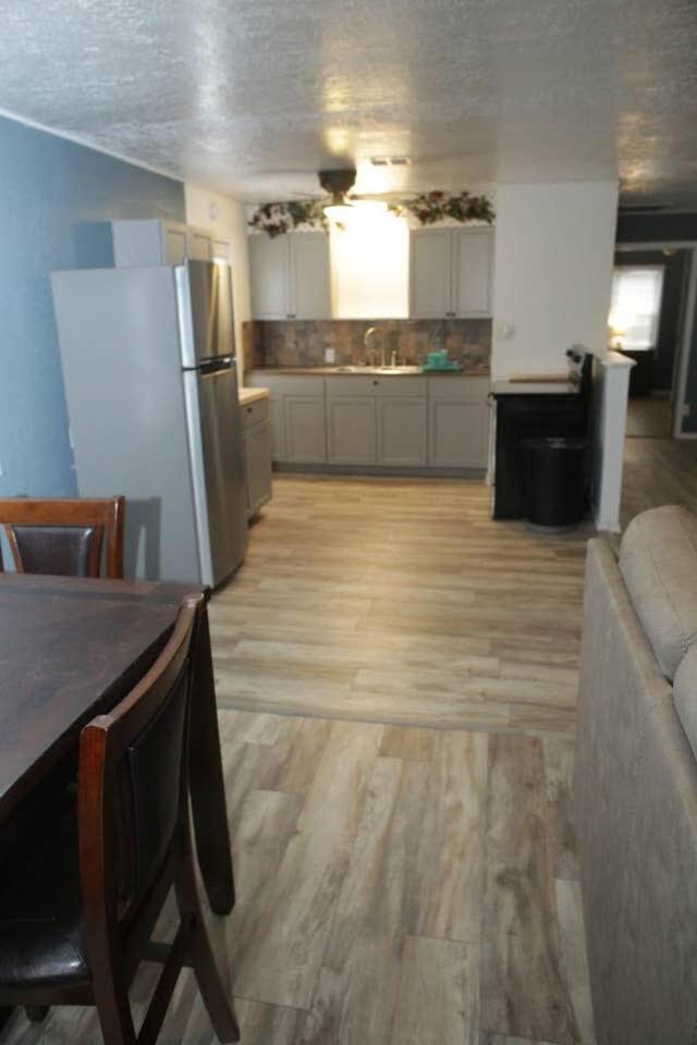 1 Bedroom With A Fireplace Close To Base Lawton Zewnętrze zdjęcie